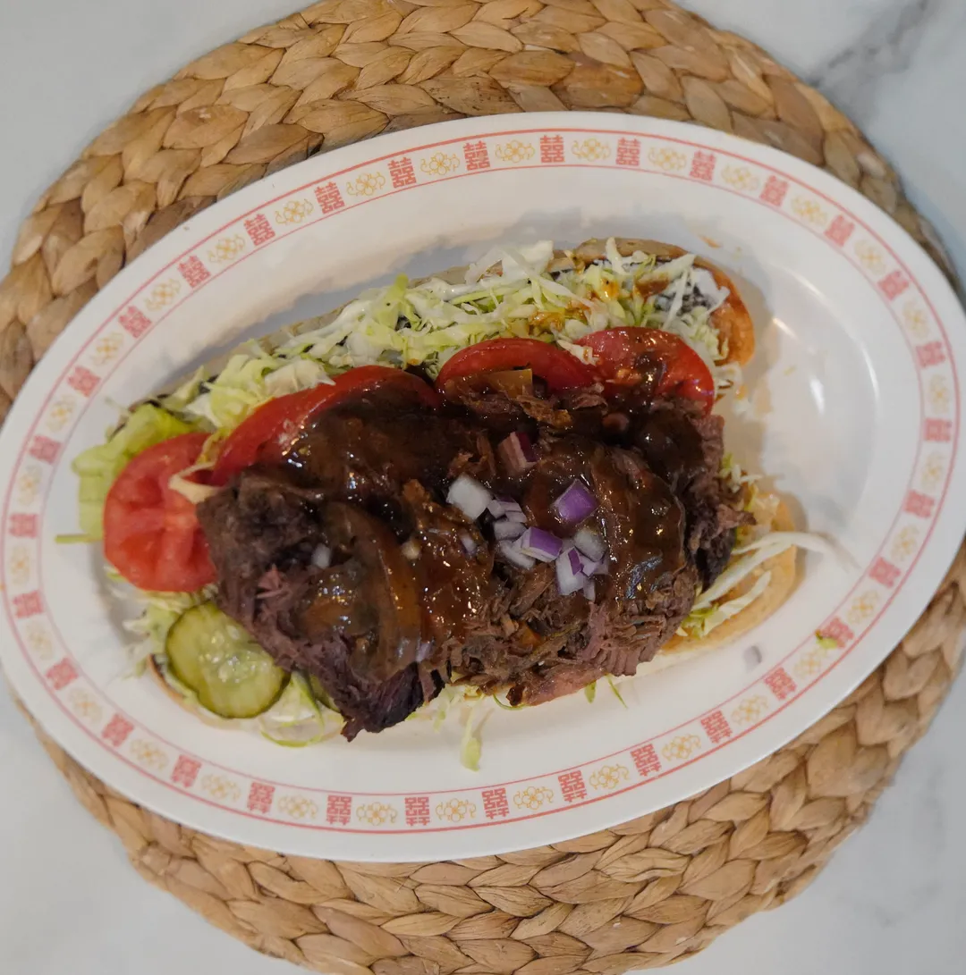 Irish Channel Roast Beef Po' Boy