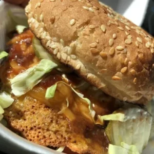 Bayou Broiler CheeseBurger